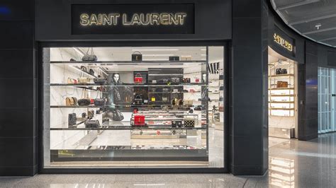 Saint Laurent Frankfurt .